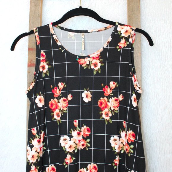 42pops Floral Two-Pocket Mini Dress - Picture 3 of 11